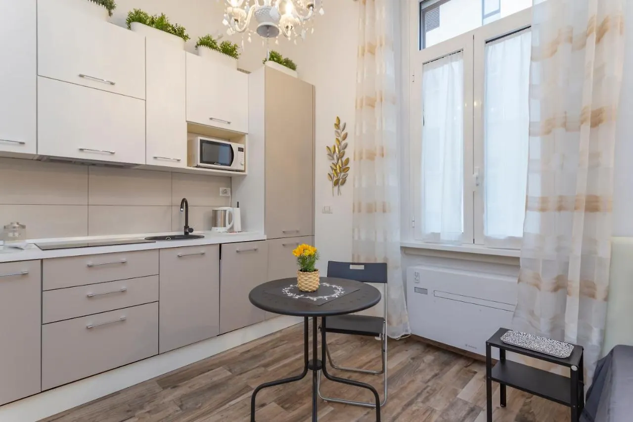 Lovely Flat - Orti 16 Milano Appartamento